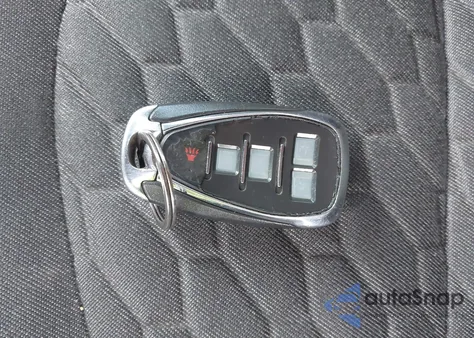 2018 Chevrolet Equinox Lt z USA, uszkodzony, nr VIN 2GNAXSEV9J6166260